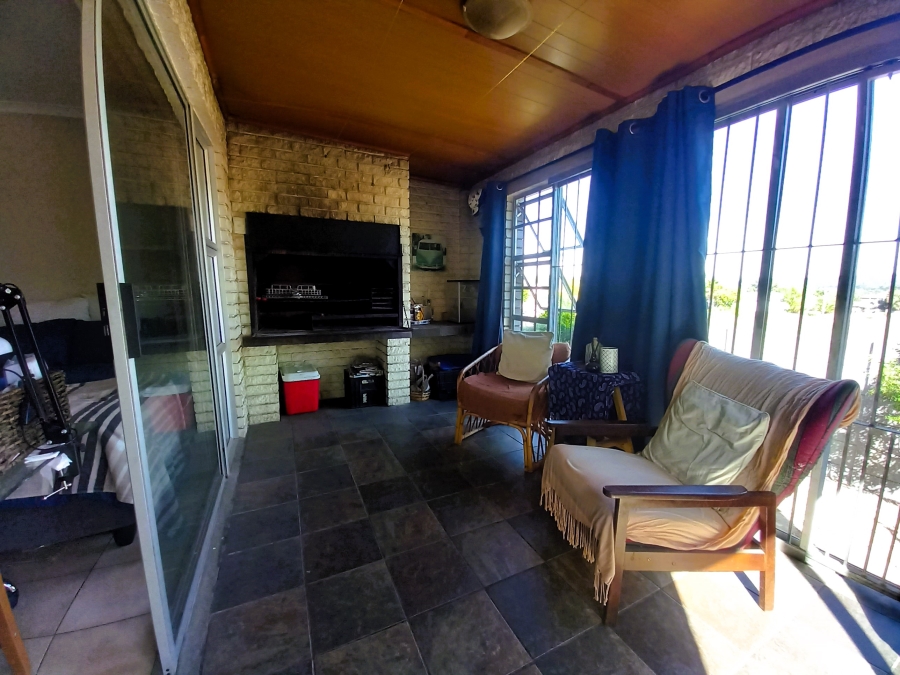 To Let 2 Bedroom Property for Rent in Goedemoed Western Cape